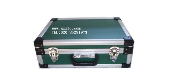 CD BOX